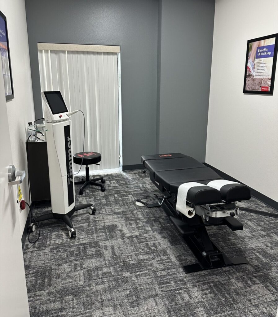 Class IV Laser Treatment room at HealthSource of Lake Oswego.